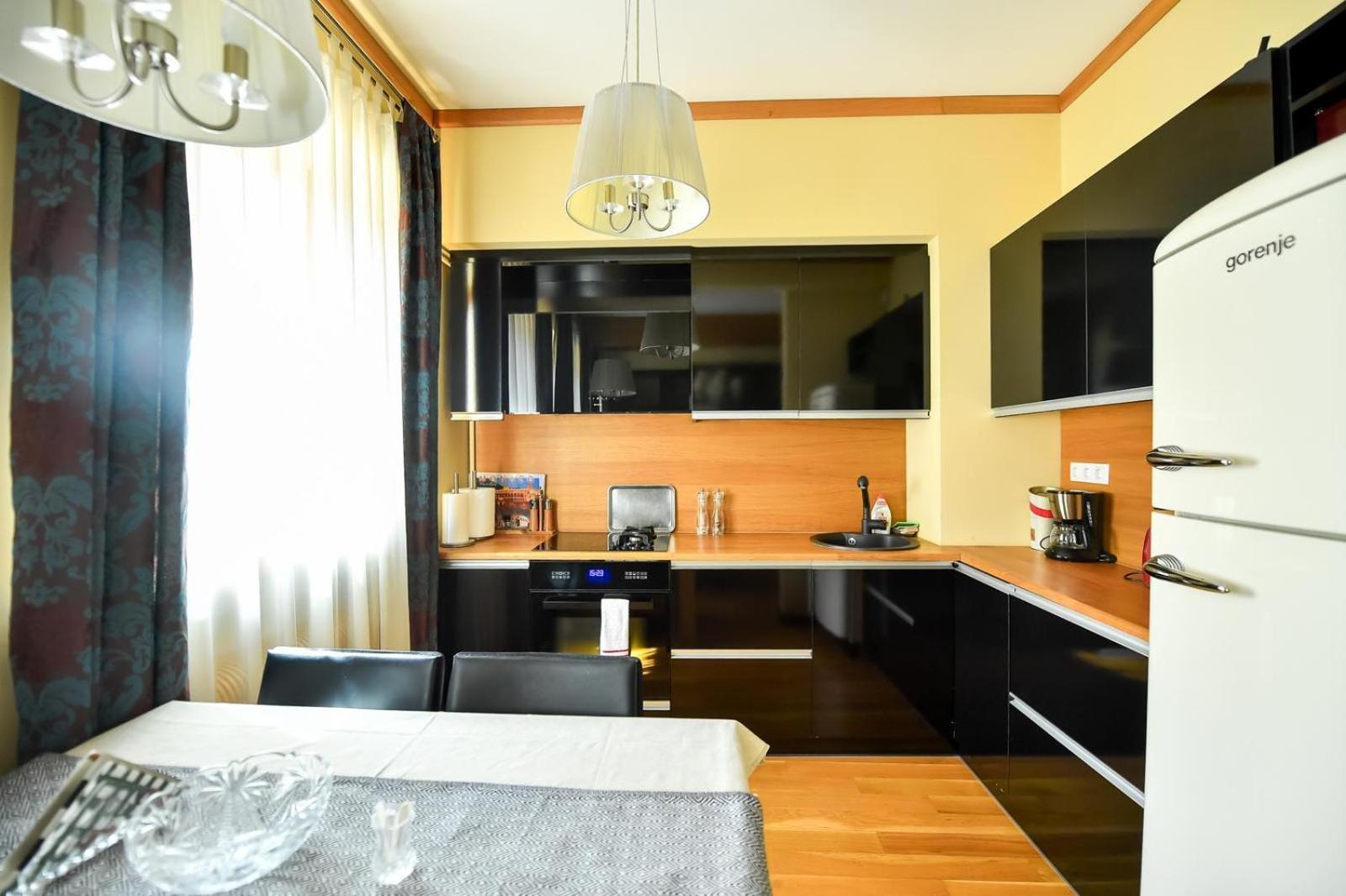 Luxury Apartment براشوف المظهر الخارجي الصورة