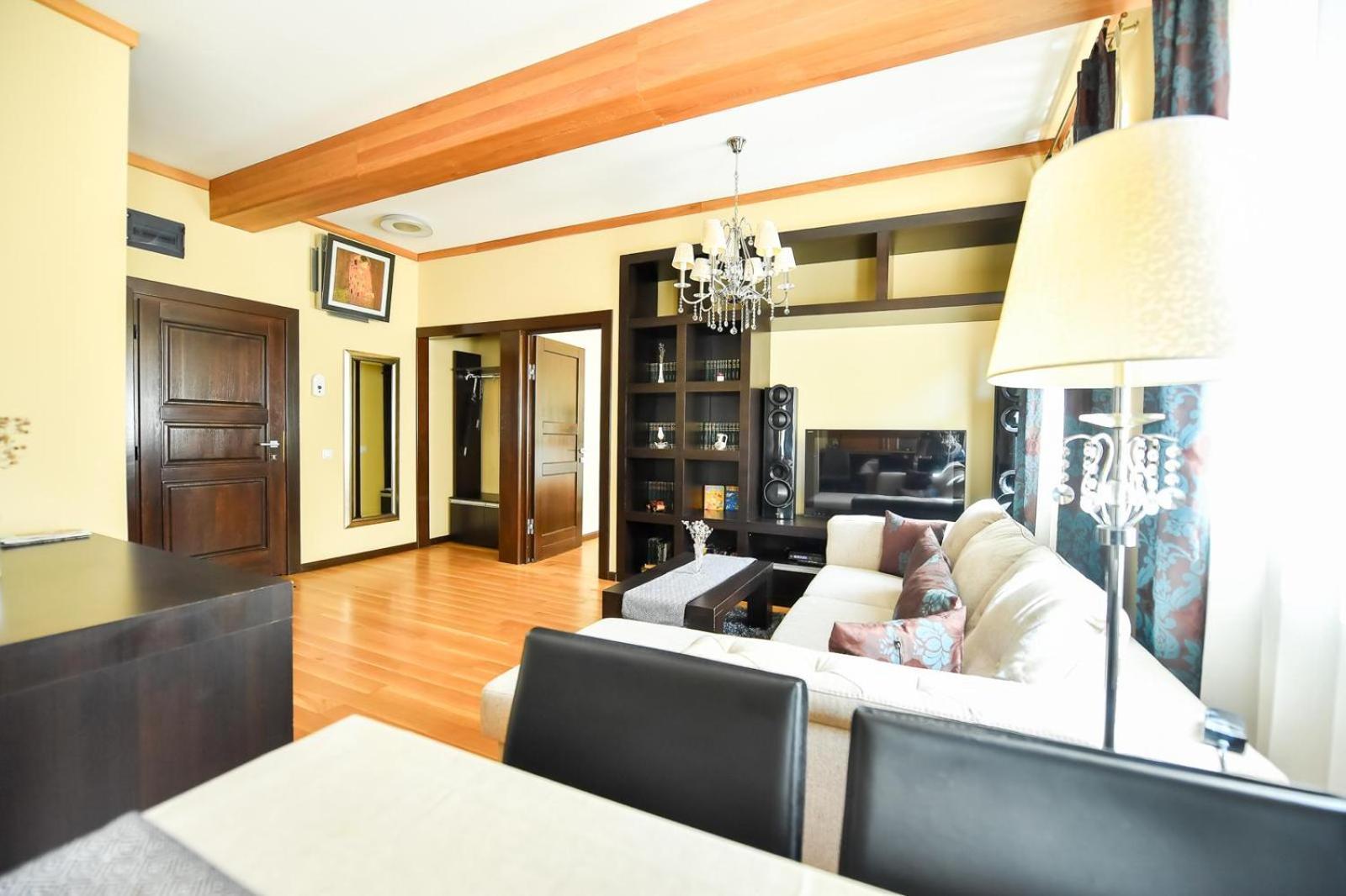 Luxury Apartment براشوف المظهر الخارجي الصورة